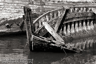 Shipwrecks pictures