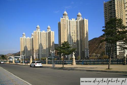 Apartments in China, new towns in China