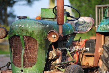 Maszyny rolnicze, stary cignik