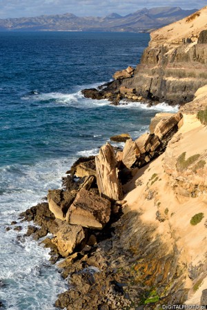 Klippor, stenar och ocean