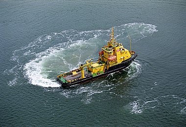 Search and Rescue Ship, Kapitan Poinc