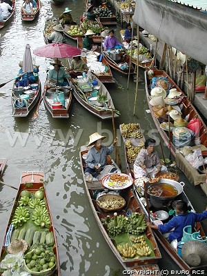 Targowisko na wodzie - Tajlandja