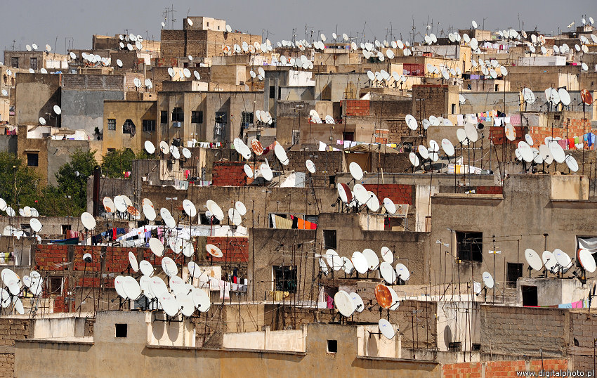 Telewizja w Maroko, anteny satelitarne