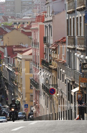 Ulice w Lizbonie, dzielnica Bairro Alto