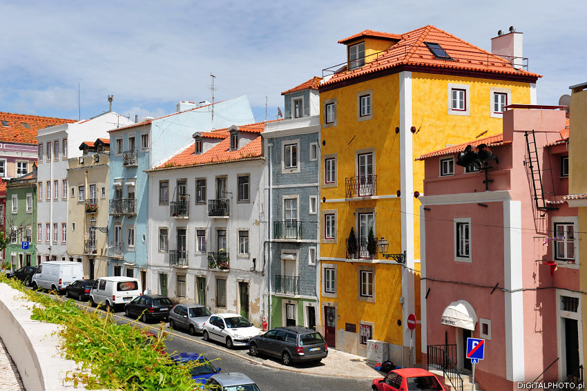 Lizbona miasto, domy w dzielnicy Alfama