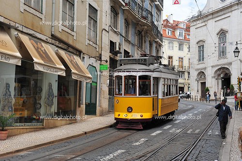 Lizbona komunikacja, zabytkowe żółte tramwaje