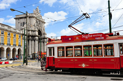 Rua Augusta - gata, triumfbågen, Praça do Comercio Lissabon