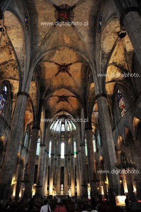 Gotisk arkitektur - kyrkan Santa Maria del Mar, Barcelona