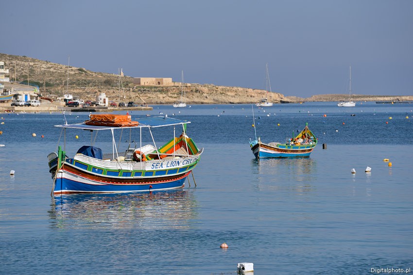 Kolorowe łodzie - Luzzu, Zatoka Świętego Pawła, Malta
